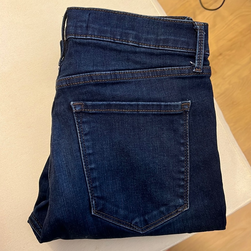 Gap Super skinny high rise jeans- dark wash.